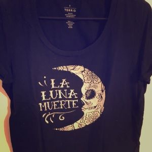 Torrid black novelty tee